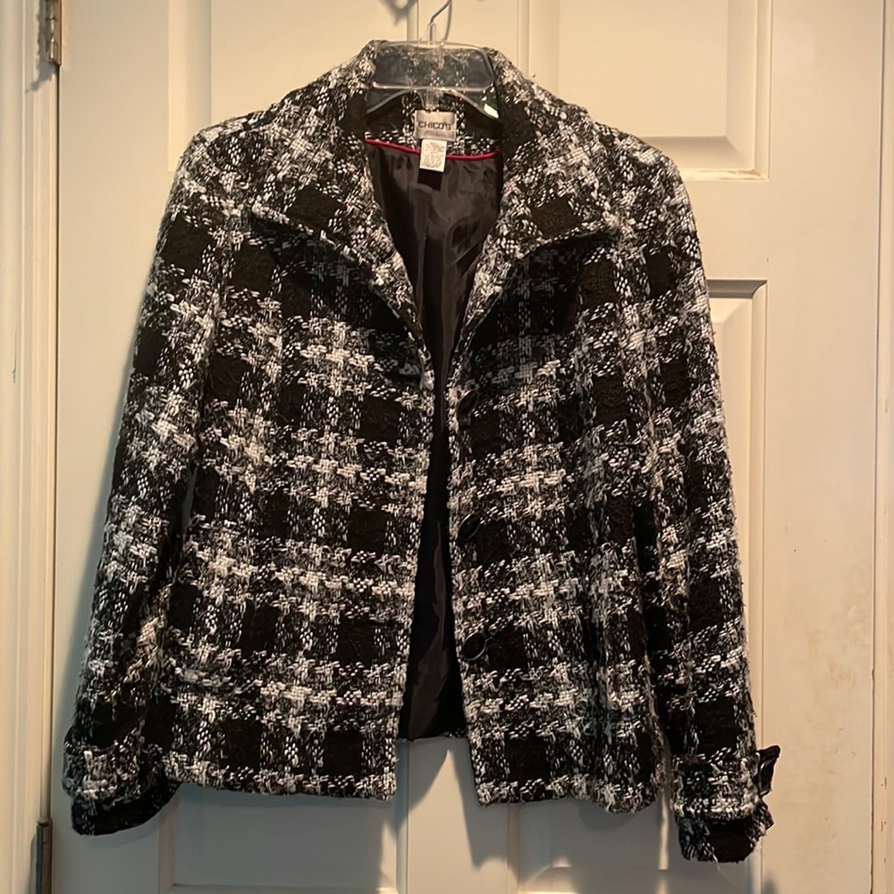 Chicos black and white jacket size 1